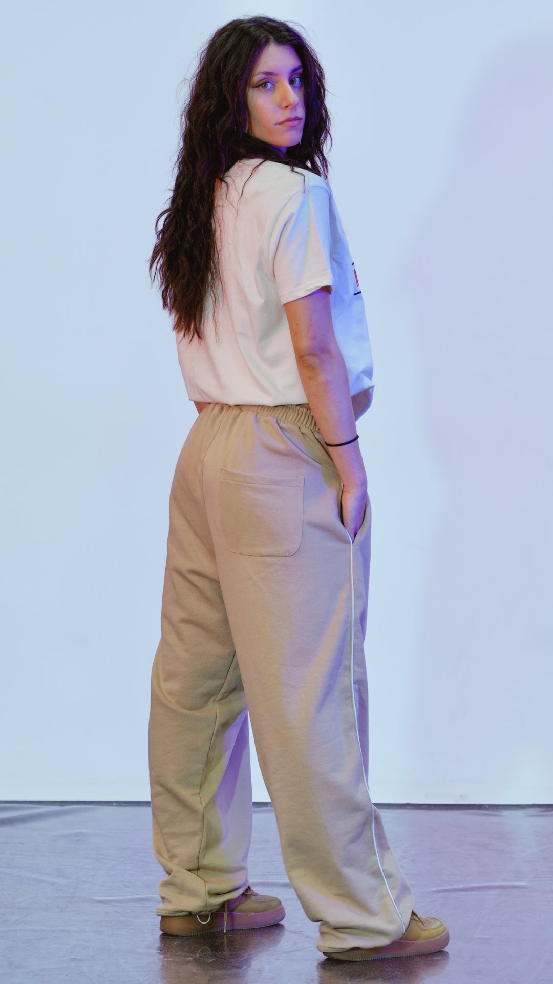 PANTALONE OVERSIZE "STUDIO FLOW" beige